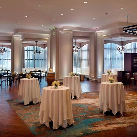 New Orleans Marriott Metairie At Lakeway Экстерьер фото