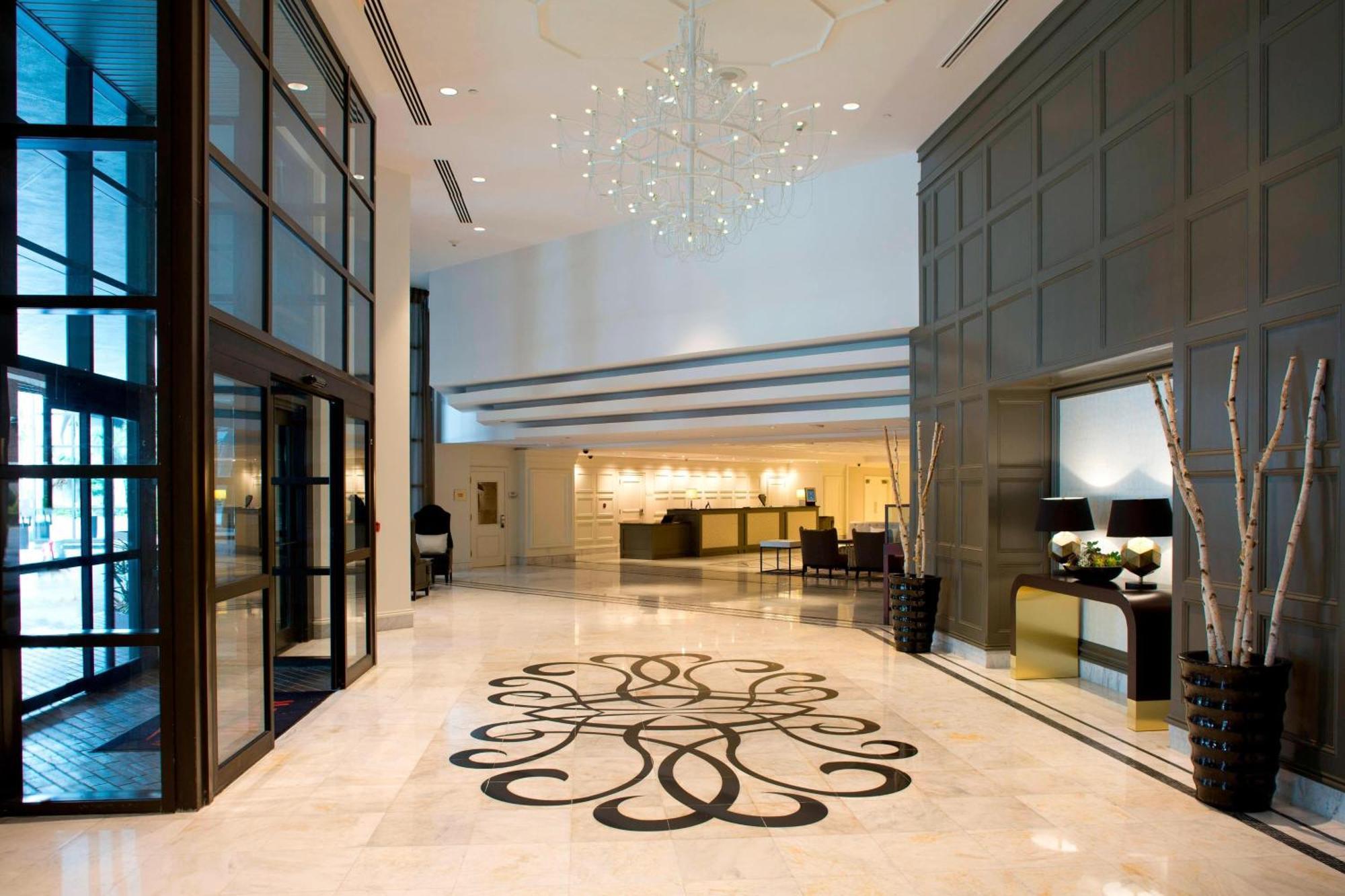 New Orleans Marriott Metairie At Lakeway Экстерьер фото