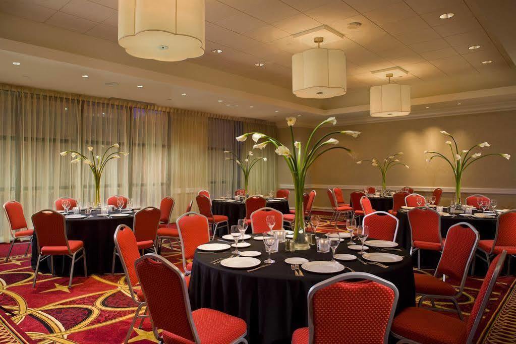 New Orleans Marriott Metairie At Lakeway Экстерьер фото